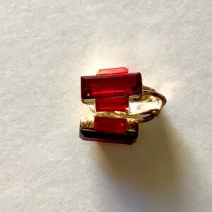 Earrings Red Ruby and Gold. Vintage design and clasp.